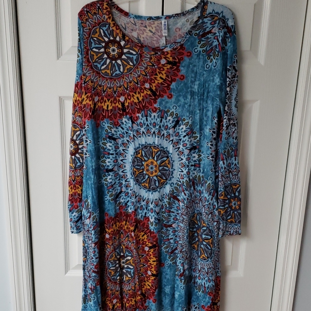 Dress, stretchy, pockets, long-sleeved